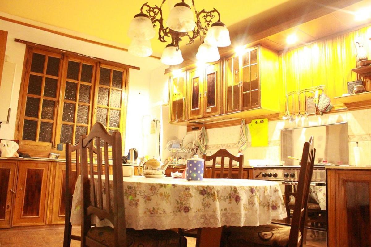 Machabelli 11A Hostel 第比利斯 外观 照片